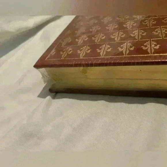 Dumas Leather Book - Picture 4 of 4